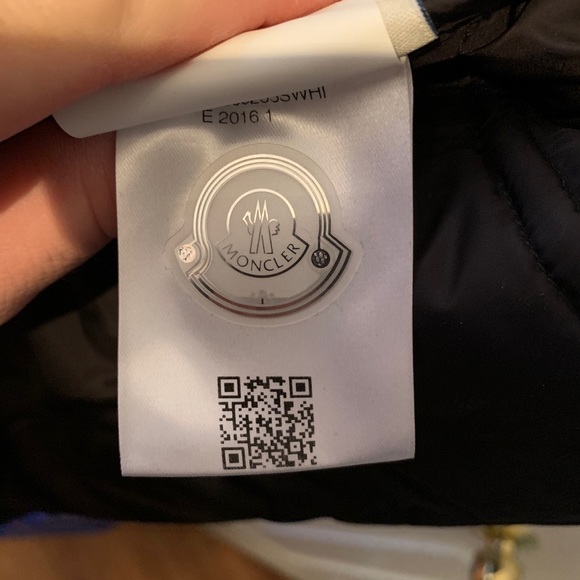 Men’s Moncler Winter Jacket Size 3 Brand New! - Picture 7 of 9